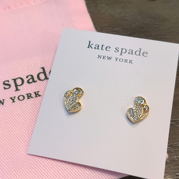 NEW Kate Spade Pave Heart Monkey Stud Earrings in Gold - Picture 5 of 8